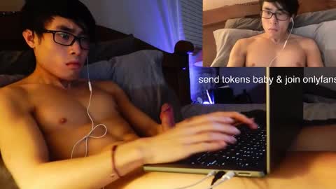 hottiewithabody101 online show from March 15, 5:05 pm