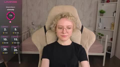 Kori online show from May 25, 6:19 am