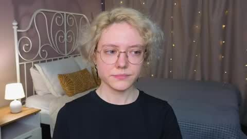 Kori online show from May 29, 5:49 am