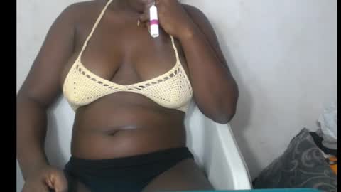 hottylissa1 online show from October 6, 7:42 pm