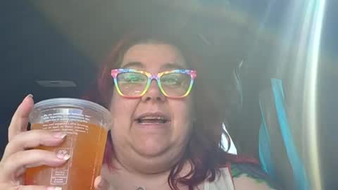 hotwife4685 online show from June 24, 8:38 pm