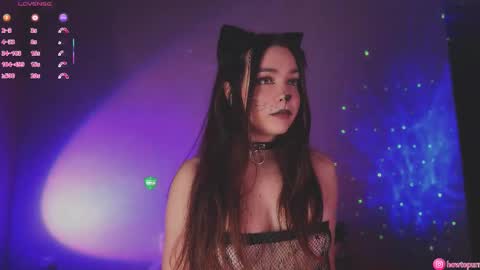 Mia online show from October 19, 6:12 pm