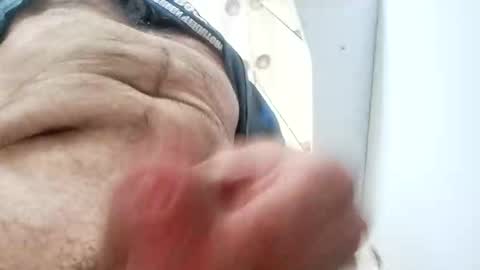 Snapshot of hrubesch2019 chatting on October 18, 10:41 am hrubesch2019 online show from October 18, 10:41 am