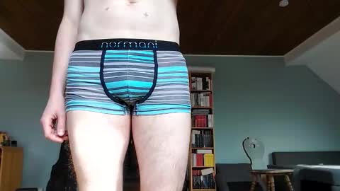 Thommy online show from April 15, 2:31 pm