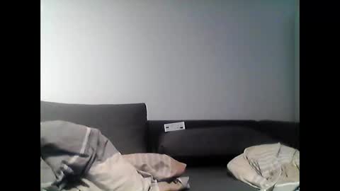 hubikush22 online show from March 9, 5:44 am