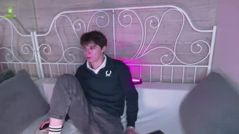 ANTHONY online show from November 8, 4:37 am