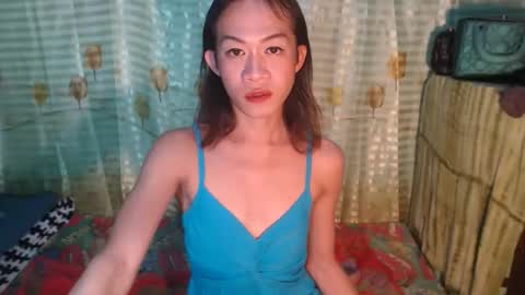 hugecockanna online show from September 22, 5:50 pm