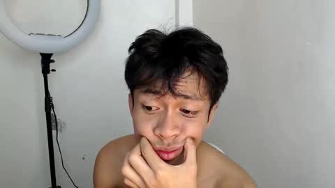 Snapshot of hugecockwayoy chatting on September 24, 5:36 am hugecockwayoy online show from September 24, 5:36 am