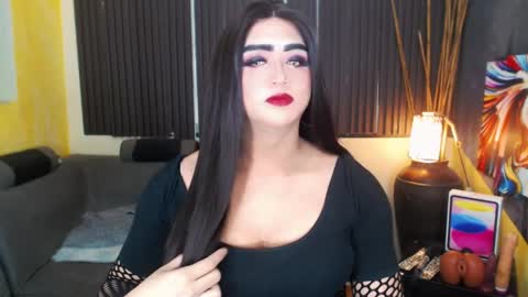 MsLovely online show from April 10, 8:02 pm