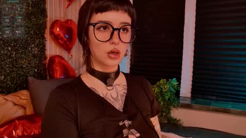 Mika online show from February 15, 5:44 pm