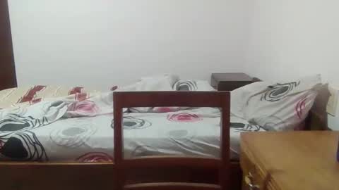 Hugo online show from November 9, 8:44 pm