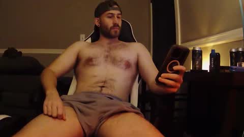 hungbro_420 online show from January 18, 11:03 pm