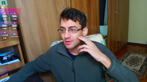 Snapshot of hungeddy chatting on January 11, 11:56 pm Eddy online show from January 11, 11:56 pm