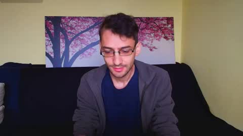 Snapshot of hungeddy chatting on October 3, 5:05 am Eddy online show from October 3, 5:05 am