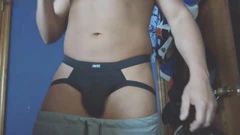 hunglikeray2286 online show from May 16, 6:32 am