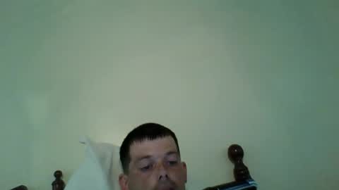huntdog1221 online show from July 25, 8:07 pm