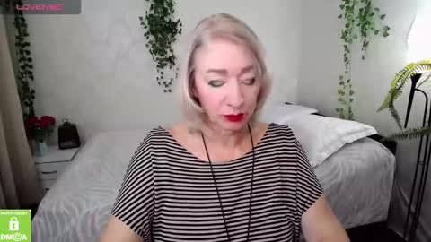 Irena online show from October 12, 5:04 pm