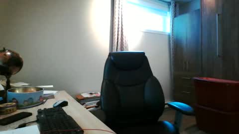 hurley7890 online show from February 26, 5:00 pm