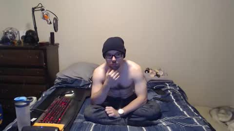 Snapshot of husky_dad chatting on October 16, 2:33 am Husky Dad online show from October 16, 2:33 am