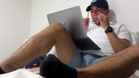 hvm20 online show from December 3, 10:54 pm