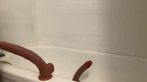 Jasmine online show from November 25, 8:24 am