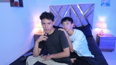 Son Hyunjin online show from September 27, 9:56 pm