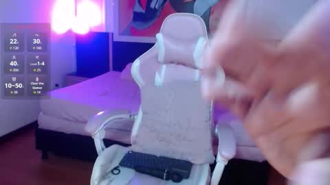 karoll online show from February 11, 7:07 pm