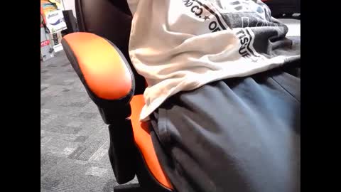 Snapshot of i_am_only_human chatting on December 26, 10:41 pm lucifer online show from December 26, 10:41 pm