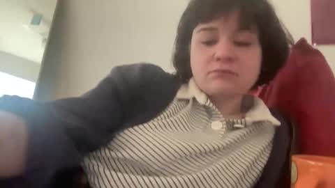 Olive online show from February 6, 9:17 pm