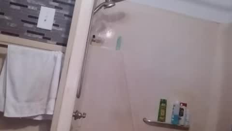 i_lovemoney online show from February 24, 11:24 am