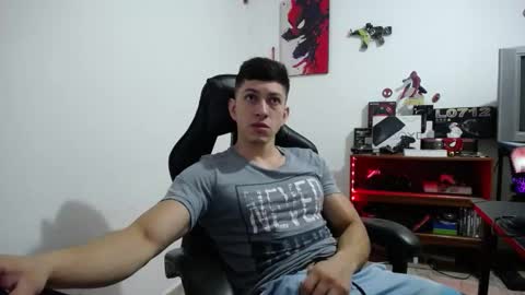 iam_yourbabyprincess_xd online show from March 21, 5:46 am