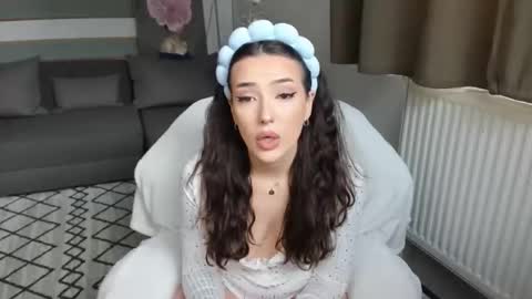 Baby Gal online show from February 20, 7:21 am