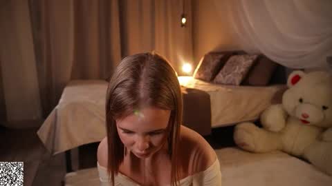 Claire online show from November 13, 7:27 pm