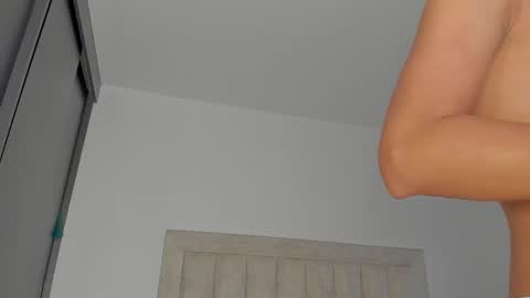 Juliiiiian online show from March 3, 11:28 am