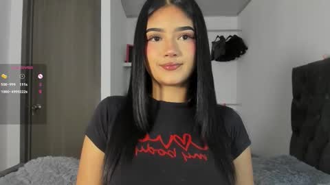    online show from October 23, 9:15 pm