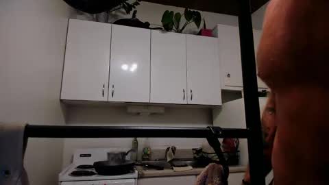 Iamtarzan91 online show from November 26, 5:37 am