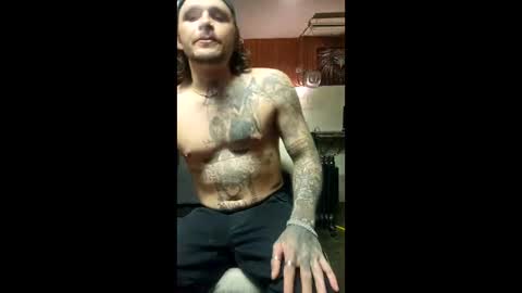 iamwolve online show from April 6, 11:17 pm