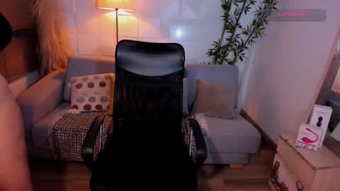 iamxamira online show from October 20, 2:33 pm