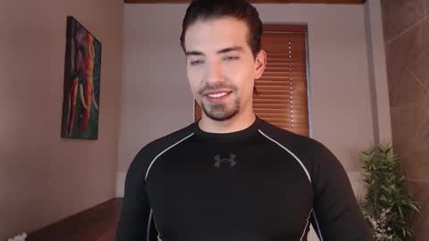 Ian Davis online show from February 23, 7:38 pm