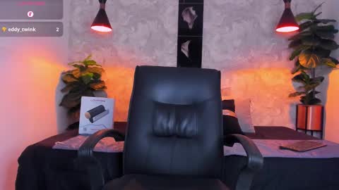 ian_jacob online show from March 25, 8:26 pm