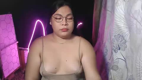 iana online show from February 9, 11:36 am