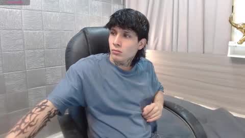 ian online show from November 18, 2:14 am