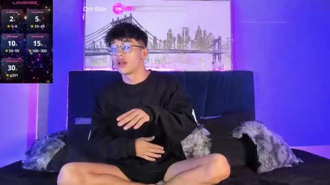 Andrew online show from December 17, 10:55 am