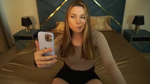 Danielle online show from July 14, 5:56 am