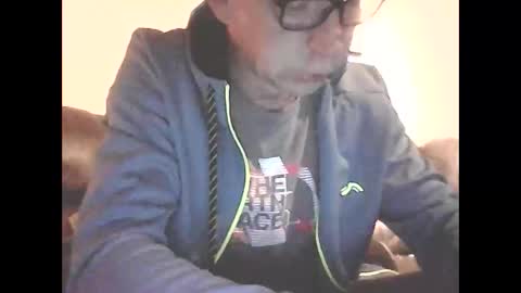 icemandude online show from June 6, 9:31 pm