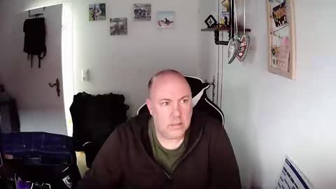 iceoli123 online show from February 16, 4:27 pm