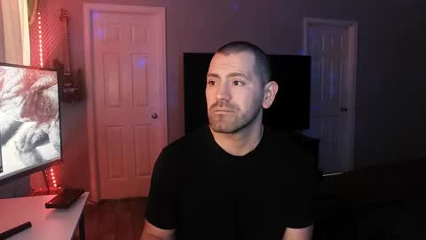 Snapshot of icy_ivy chatting on February 21, 4:05 pm Ivan online show from February 21, 4:05 pm