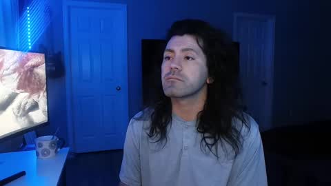 Snapshot of icy_ivy chatting on February 12, 12:33 pm Ivan online show from February 12, 12:33 pm