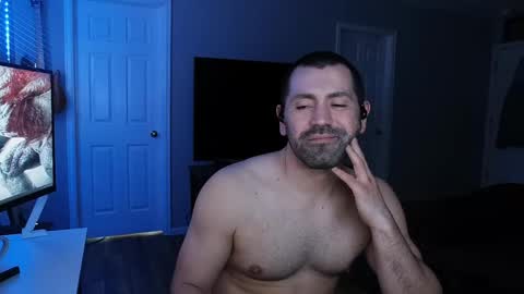 Snapshot of icy_ivy chatting on March 5, 6:34 pm Ivan online show from March 5, 6:34 pm