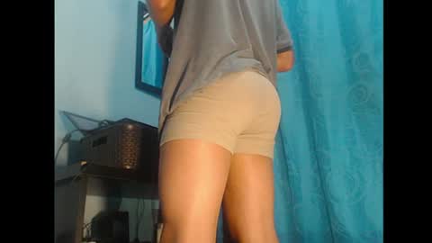 icyestic20 online show from July 5, 9:44 pm